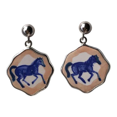 Wandering pony earrings